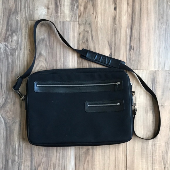 Gucci Black Over Shoulder Laptop Briefcase Bag